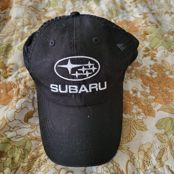 Hat - Picture 1 of 4